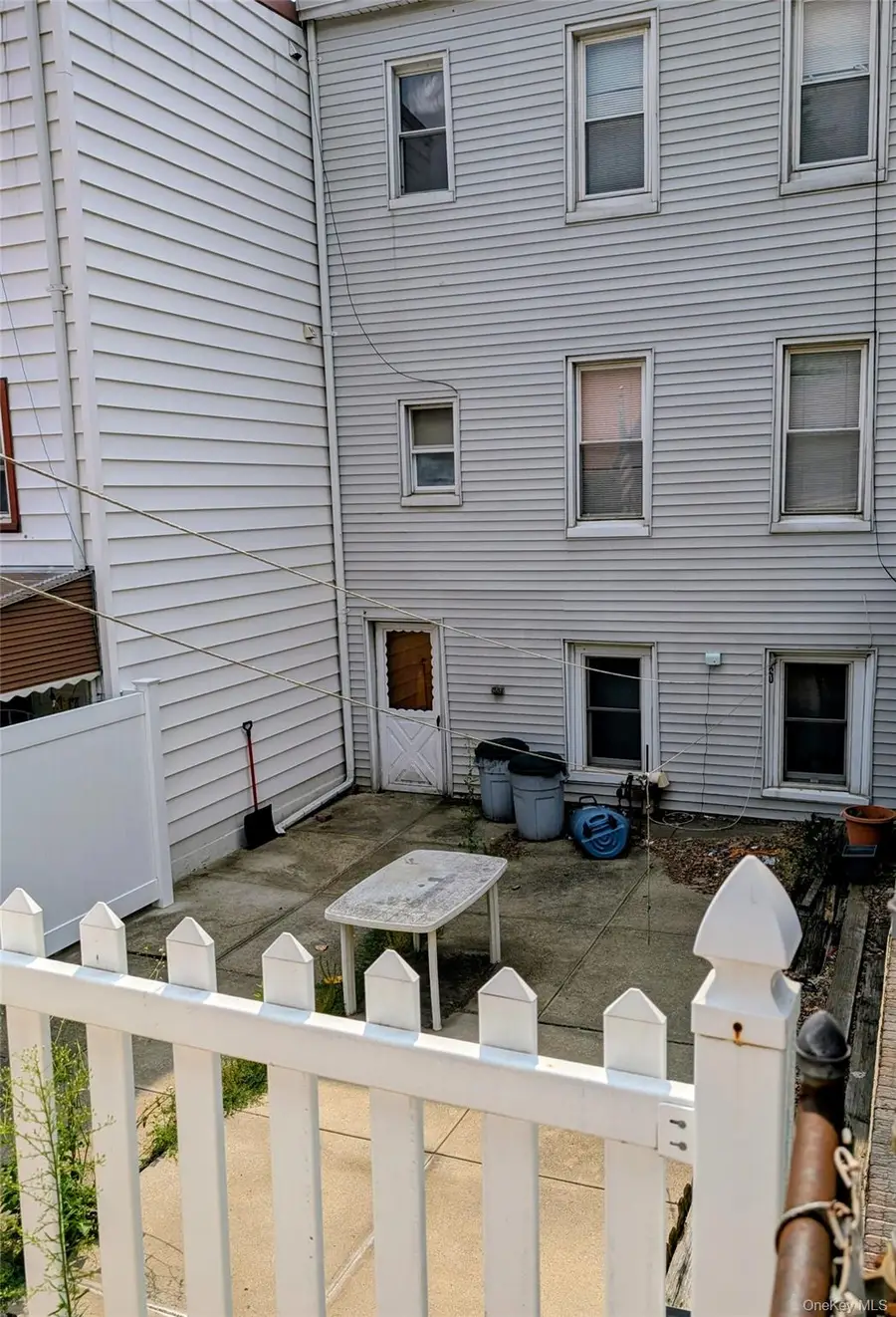 60-27 60 Street, Maspeth, NY 11378 - #3