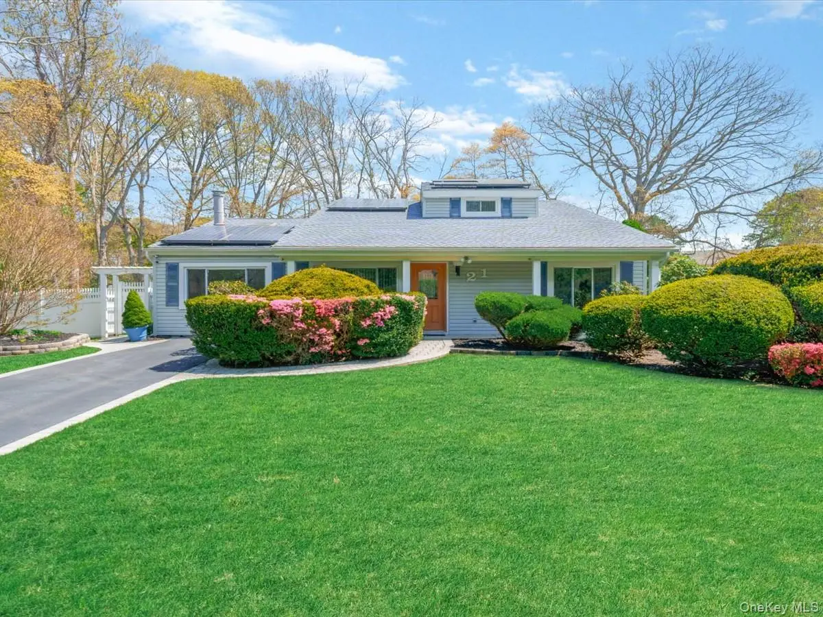 21 Halston Lane, Coram, NY 11727 - #1