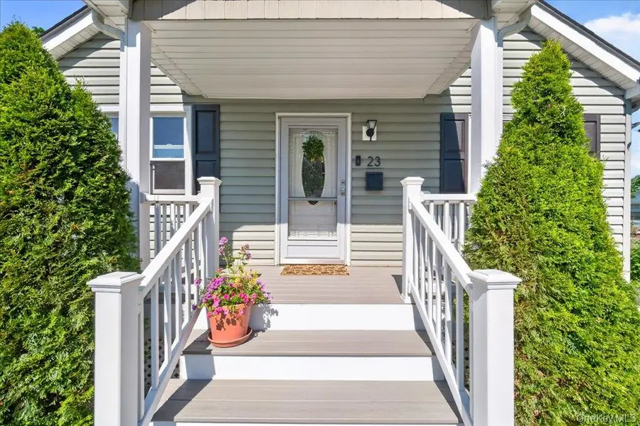 23 Roosevelt Place, Newburgh, NY 12550 - #2