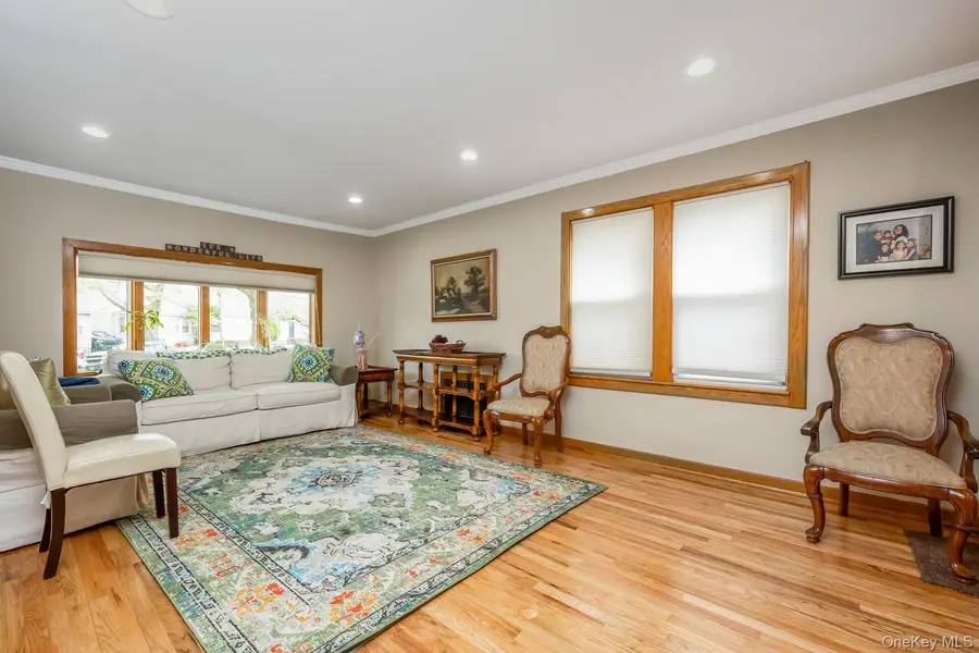 88-68 Commonwealth Boulevard, Bellerose, NY 11426 - #3