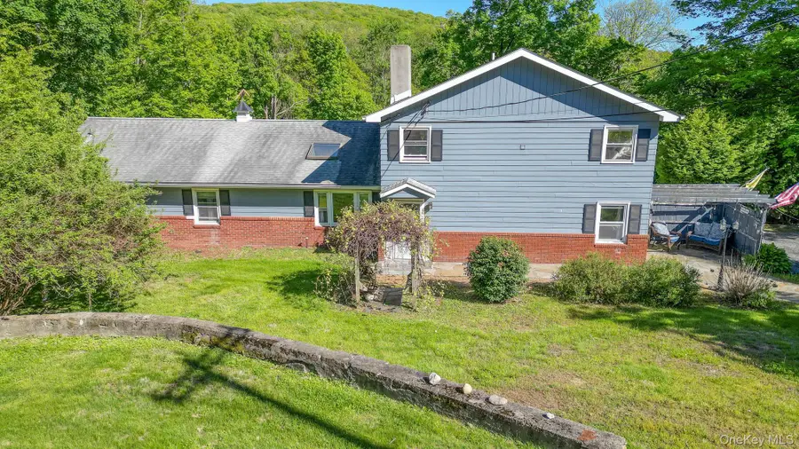 392 Oscawana Lake Road, Putnam Valley, NY 10579 - #2
