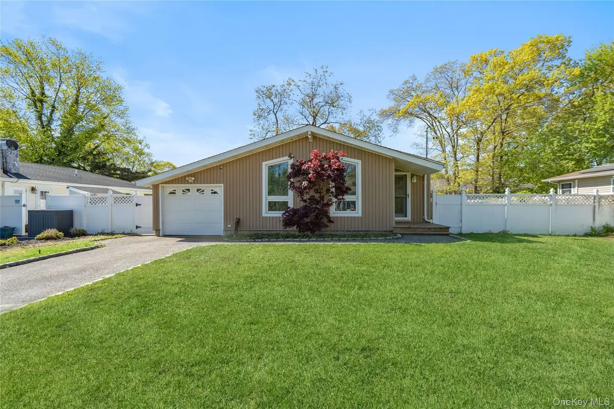 82 Robinwood Drive, Mastic Beach, NY 11951 - #1
