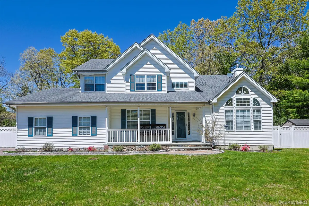 3 Sander Court, Middle Island, NY 11953 - #1