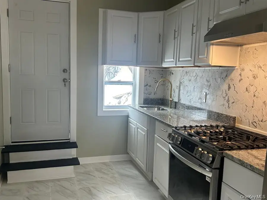 5 Poplar Street, Newburgh, NY 12550 - #3
