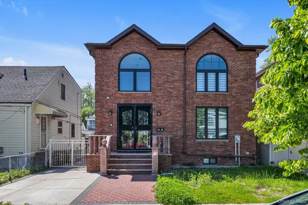 4920 167th Street, Fresh Meadows, NY 11365