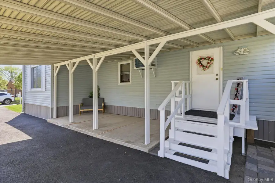36 Sunflower, Bohemia, NY 11716 - #3