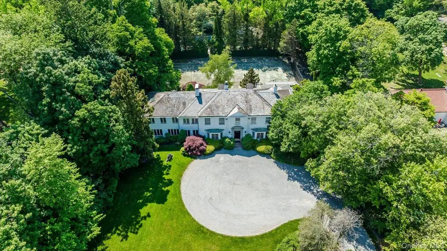 126 Station Road, Great Neck, NY 11024 - #2