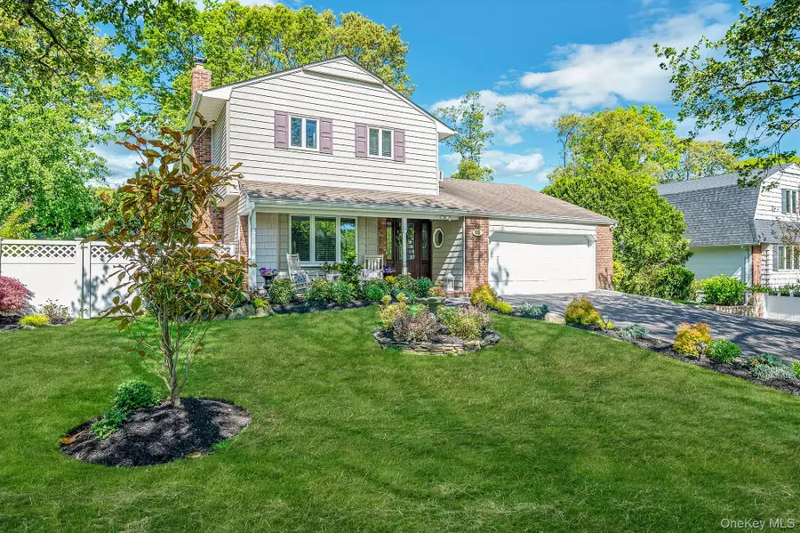 40 Boxwood Drive, Kings Park, NY 11754 - #3