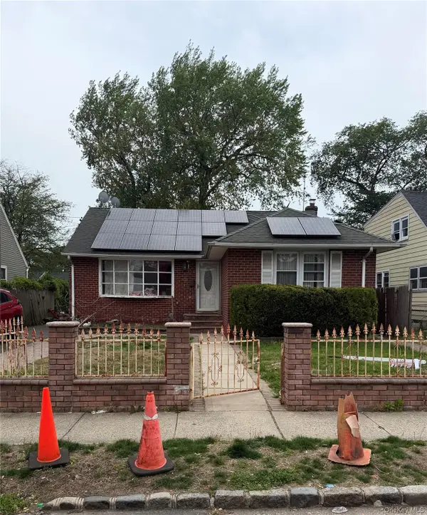 179 Kinkel Street, Westbury, NY 11590