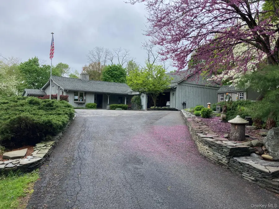 30 Daisy Lane, Poughkeepsie, NY 12603 - #2