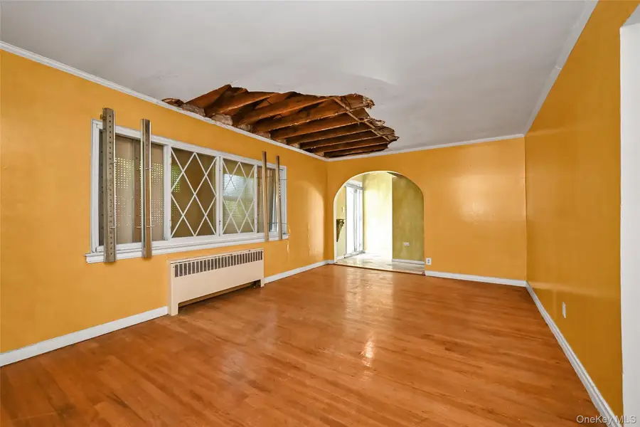 2255 Parkhurst Road, Elmont, NY 11003 - #2