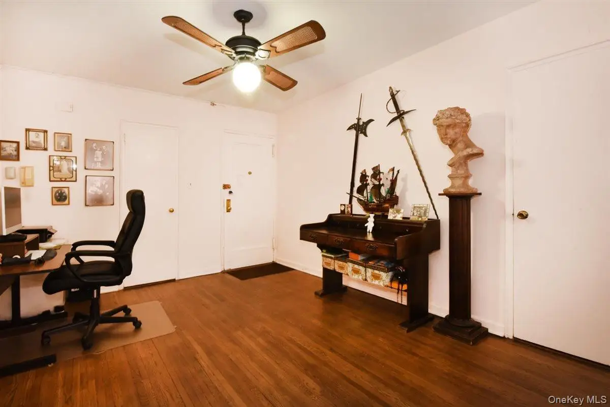 143-50 Hoover Avenue #416, Briarwood, NY 11435 - #1