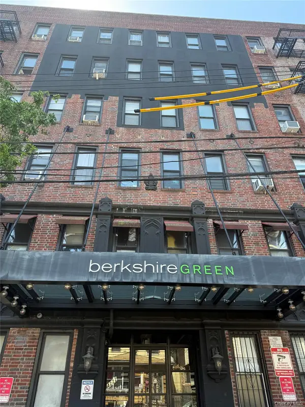 42-22 Ketcham Street #3E, Elmhurst, NY 11373
