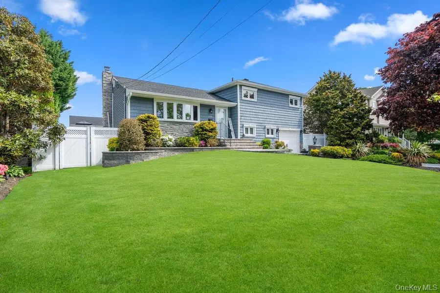 126 Henry Street, Massapequa, NY 11758 - #2