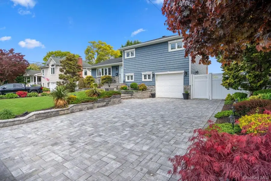 126 Henry Street, Massapequa, NY 11758 - #3