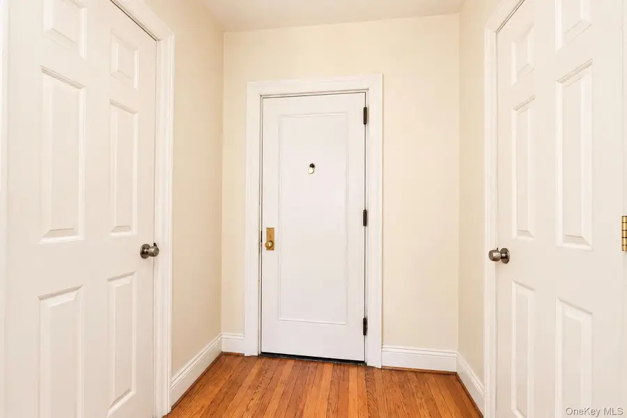 100 Parkway Road #4C, Bronxville, NY 10708 - #3