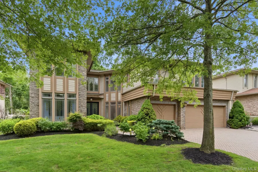 3 Olde Hamlet Drive, Jericho, NY 11753 - #2