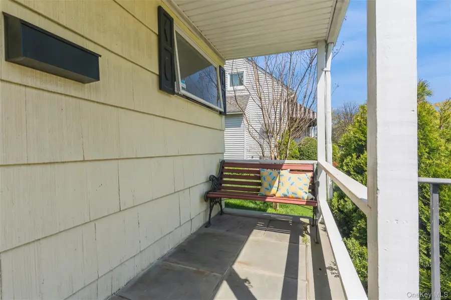 157 Chestnut Street, Garden City, NY 11530 - #3