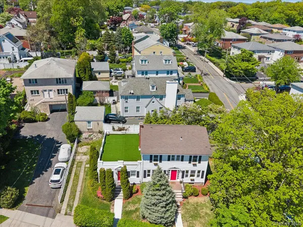 419 Palmer Road, Yonkers, NY 10701