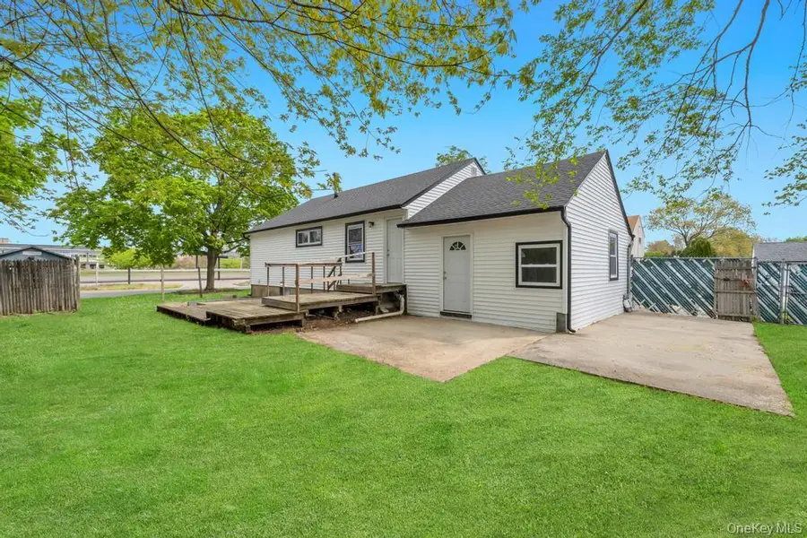 51 Morning Drive, Centereach, NY 11720 - #3