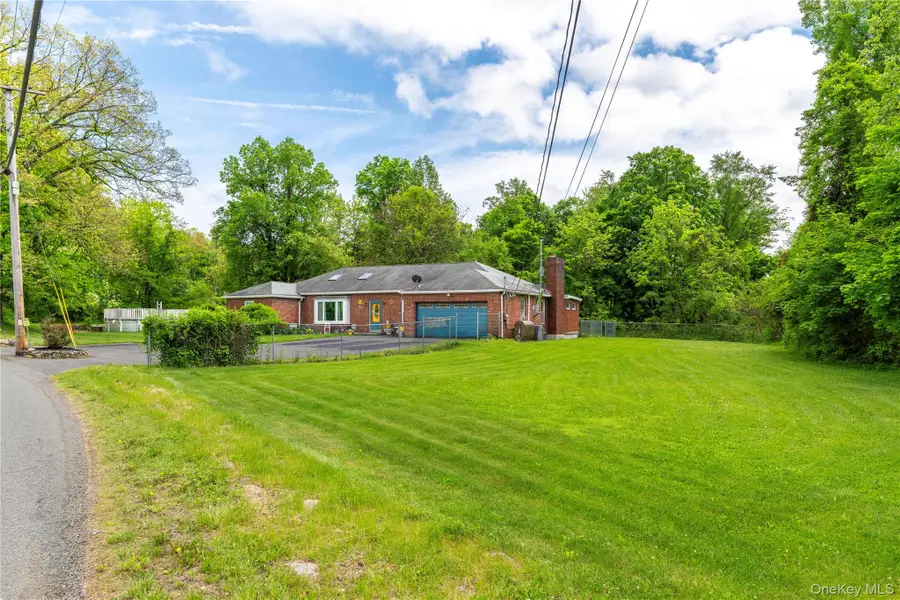 21 E Mountain Road S, Cold Spring, NY 10516 - #3