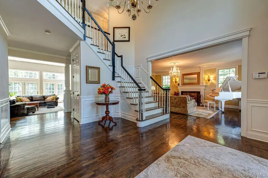 9 Fox Meadow Lane, Head Of The Harbor, NY 11780 - #3