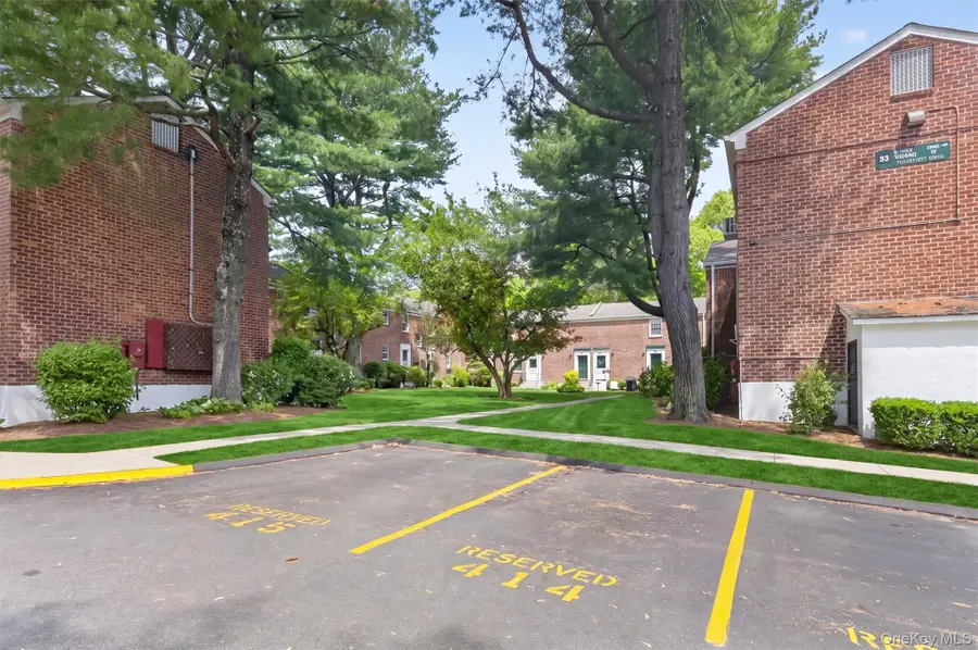 33 Fieldstone Drive #D2, Hartsdale, NY 10530 - #2