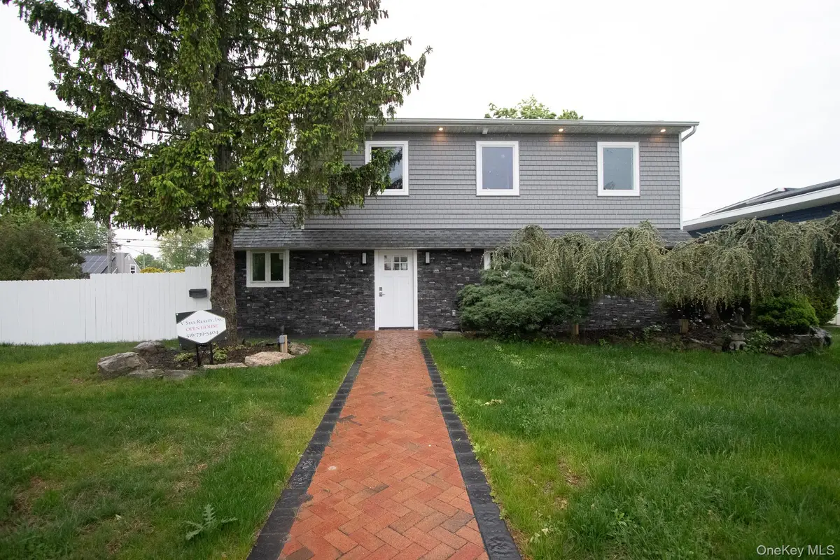 48 Ripple Lane, Levittown, NY 11756 - #1