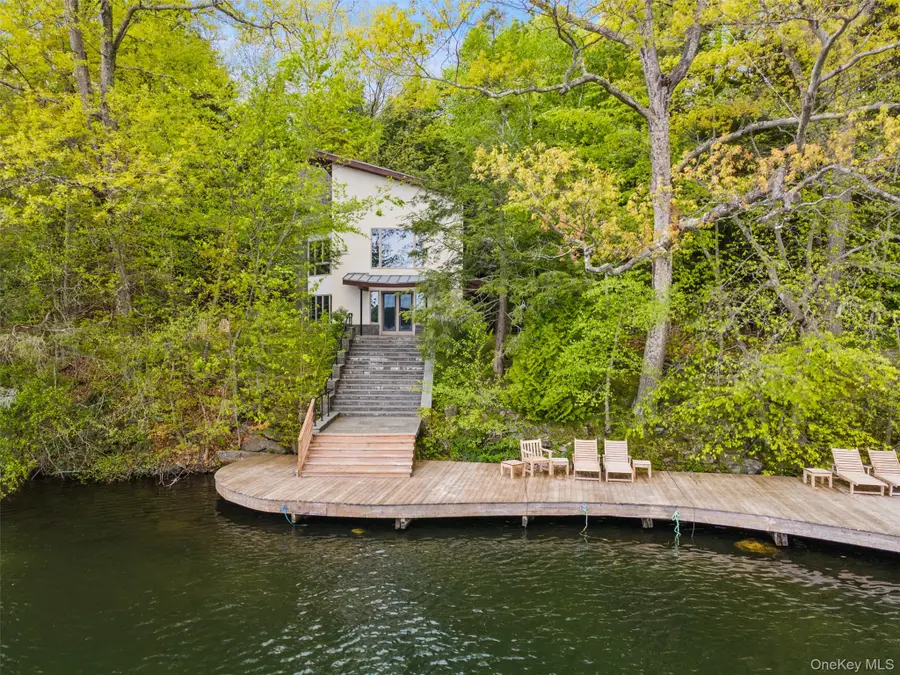 324 W Lake Boulevard, Mahopac, NY 10541 - #2