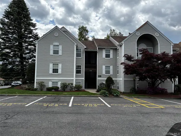 1155 Washington Green, New Windsor, NY 12553