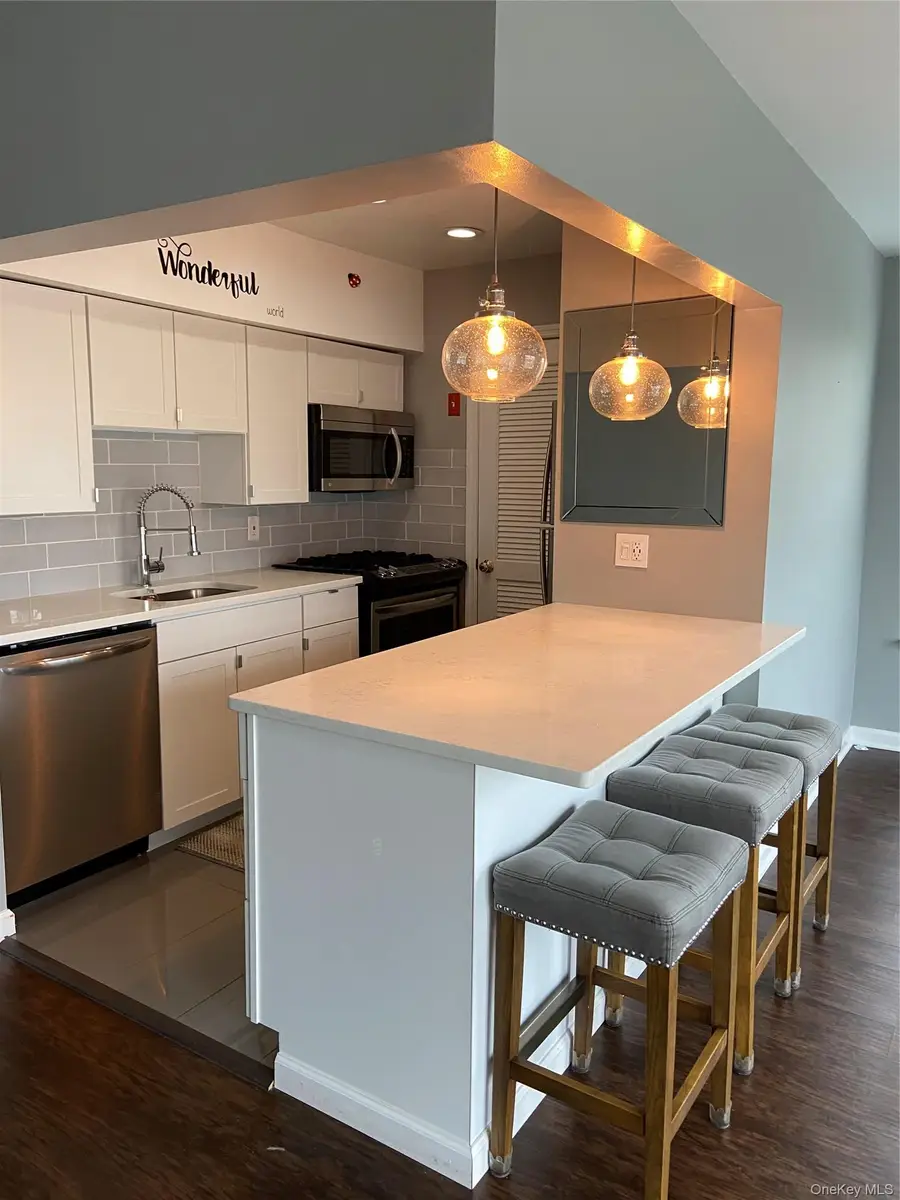 1155 Washington Green, New Windsor, NY 12553 - #3