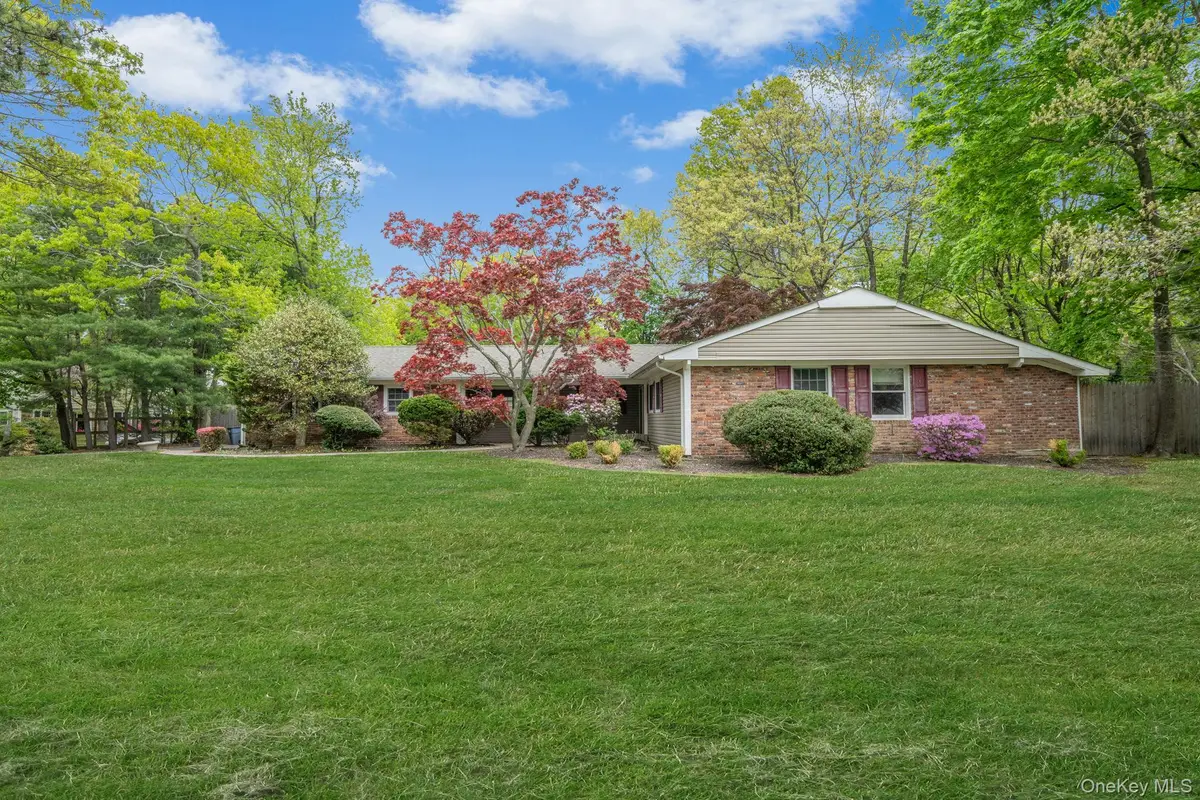 35 Pembrook Drive, Stony Brook, NY 11790 - #1