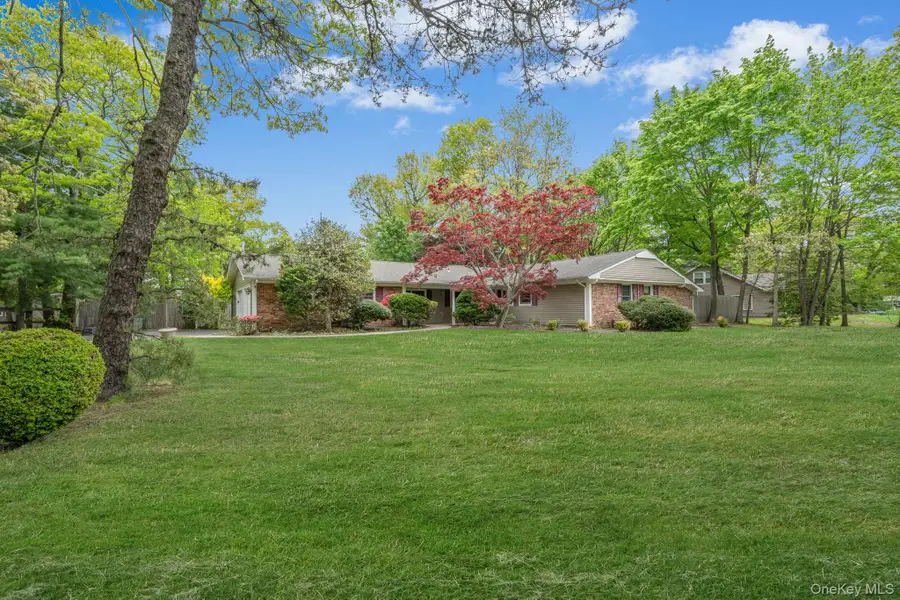 35 Pembrook Drive, Stony Brook, NY 11790 - #3