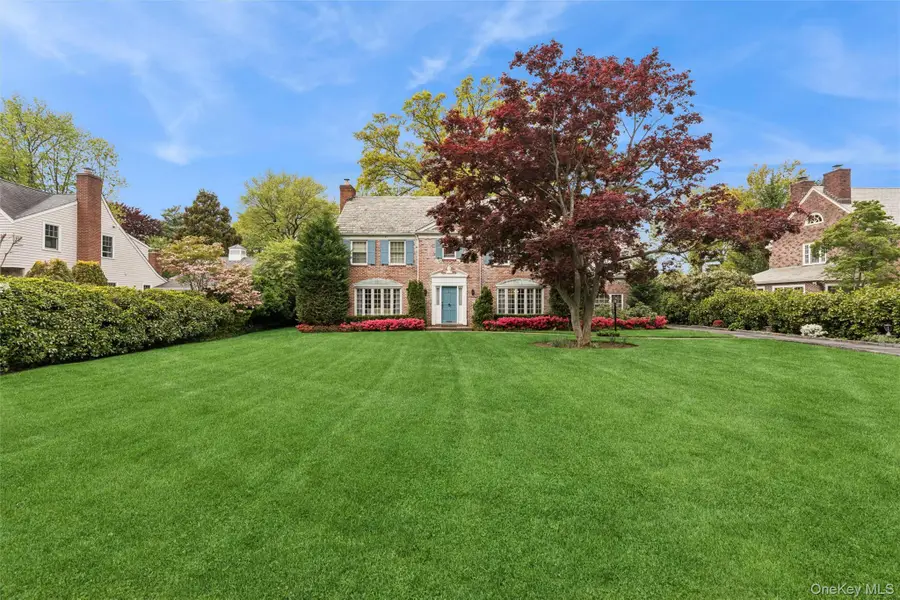 10 Westbury Road, Garden City, NY 11530 - #2