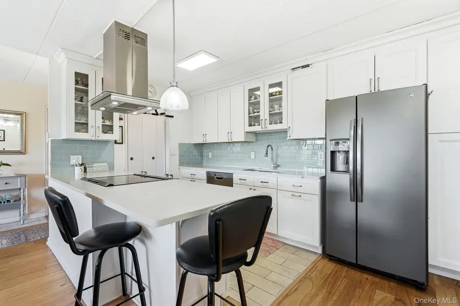 200 High Point Drive #214, Hartsdale, NY 10530 - #2