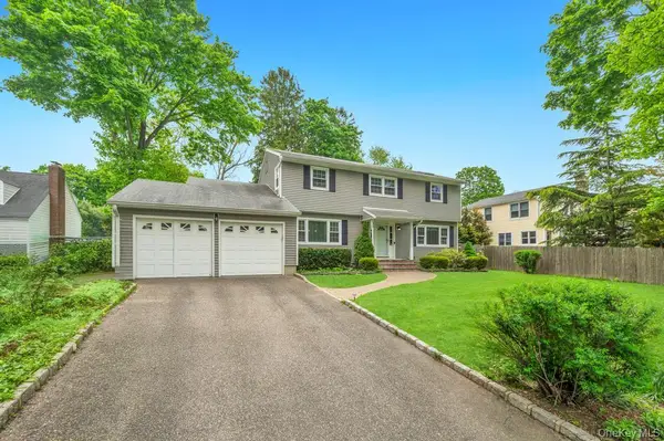 30 Fort Hill Road, Huntington, NY 11743