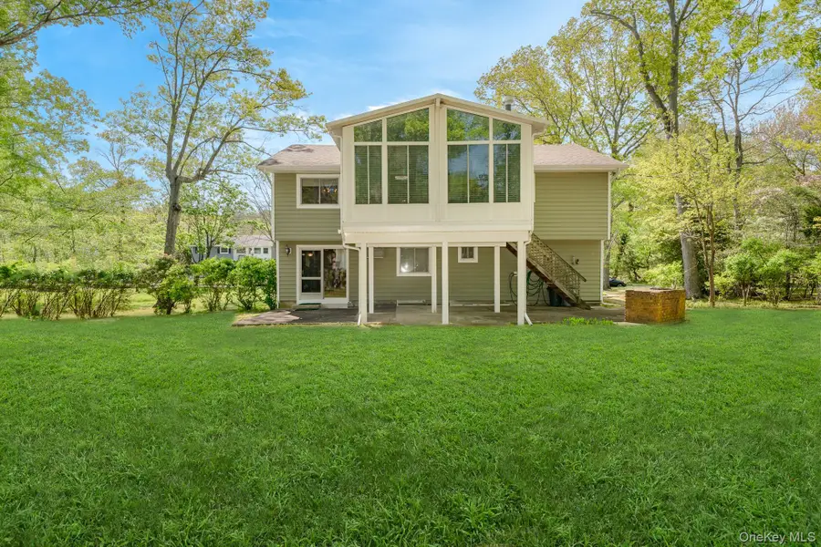 247 Bow Drive, Hauppauge, NY 11788 - #3