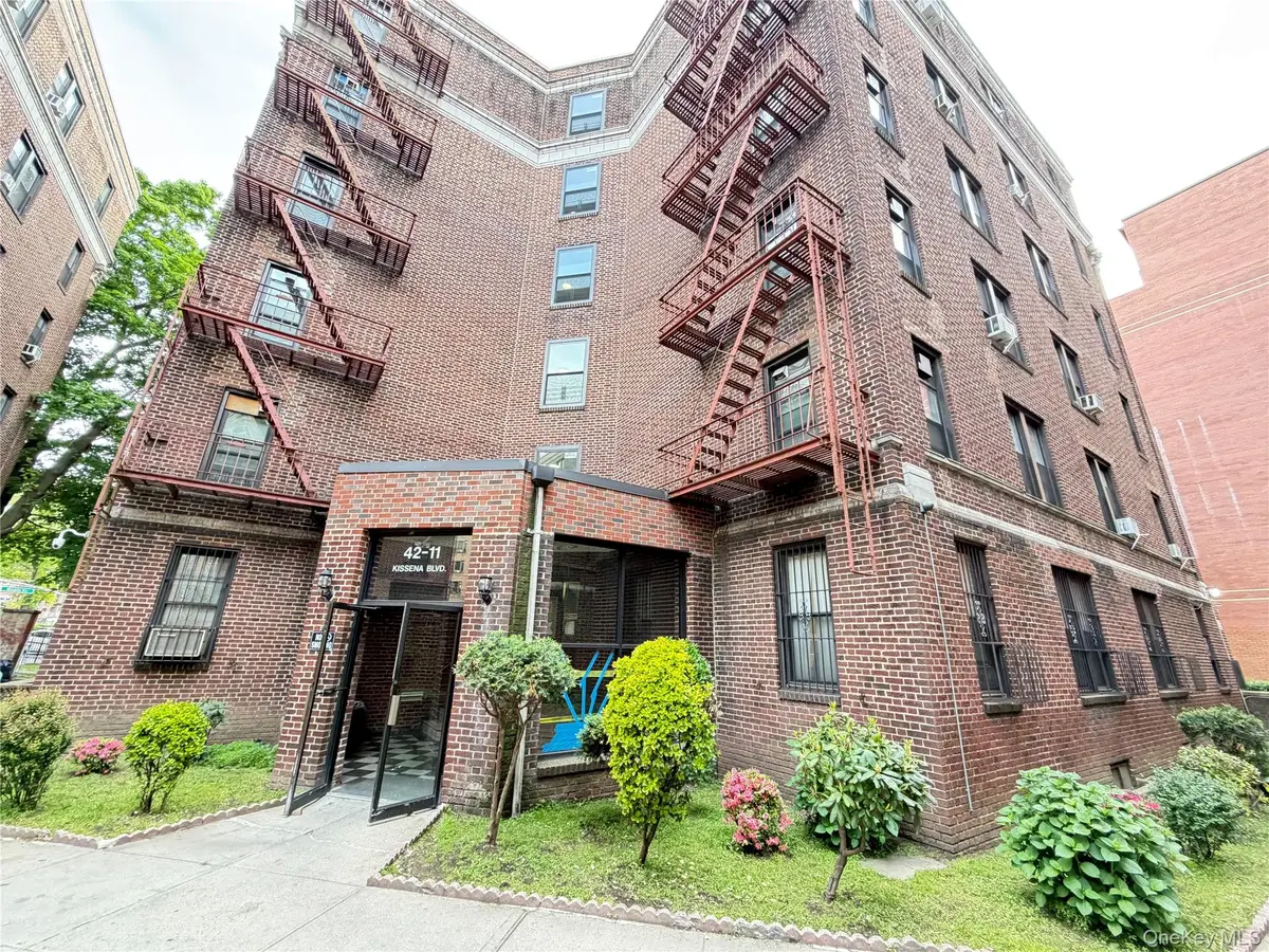 42-11 Kissena Boulevard #4A, Flushing, NY 11355 - #1