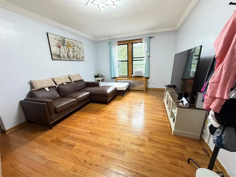 42-11 Kissena Boulevard #4A, Flushing, NY 11355 - #3