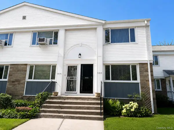 12-14 Bell Boulevard #109, Bayside, NY 11360