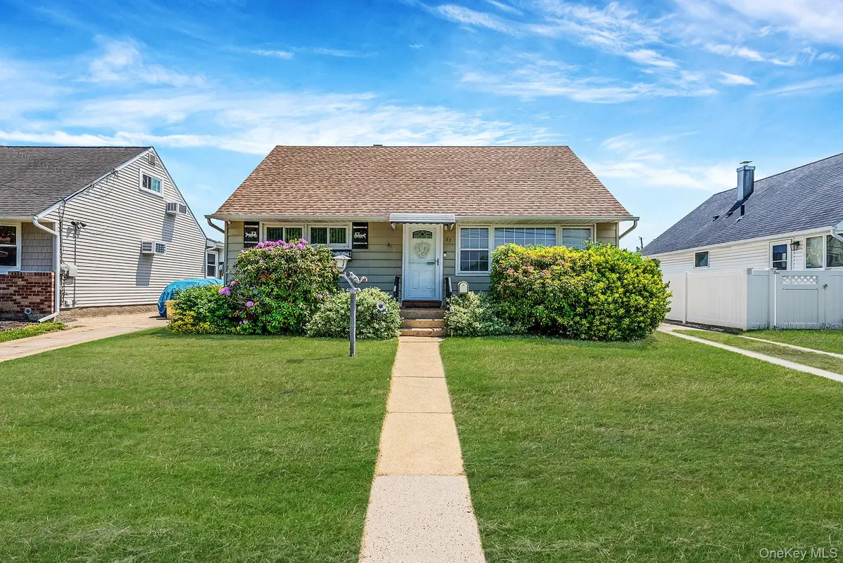 63 Wilfred Boulevard, Hicksville, NY 11801 - #1