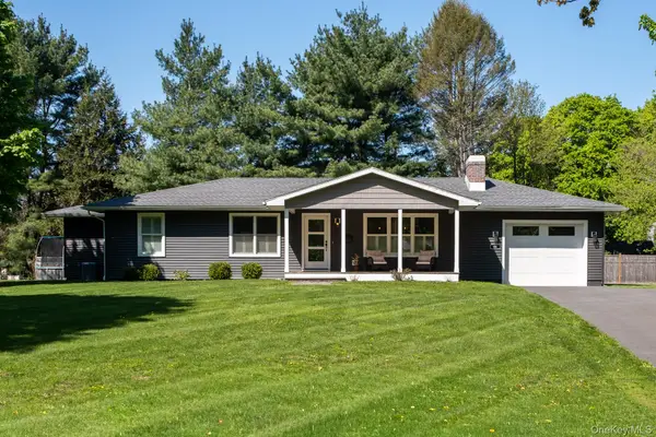 44 Lorraine Drive, Rhinebeck, NY 12572
