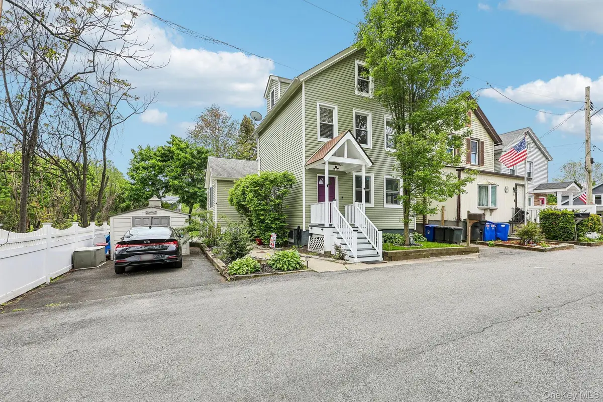 38 Union Street, Briarcliff Manor, NY 10510 - #1