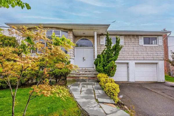 3386 Bertha Drive, Baldwin, NY 11510