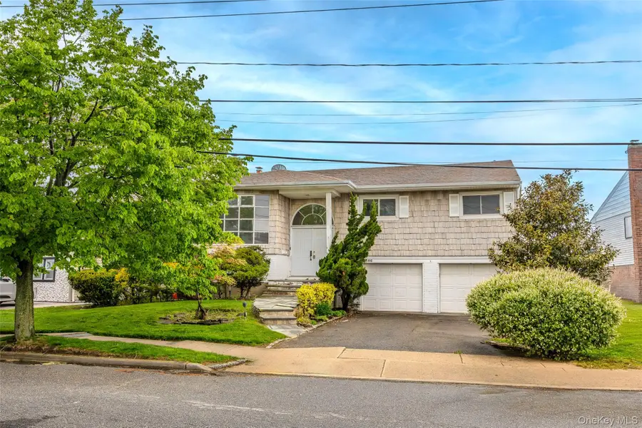 3386 Bertha Drive, Baldwin, NY 11510 - #3