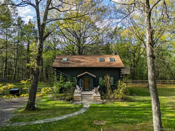 53 Blueberry Hill Road, Woodstock, NY 12409