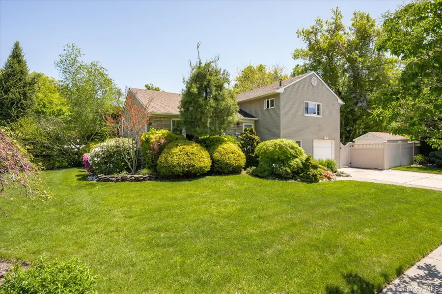 761 Cynthia Drive, East Meadow, NY 11554 - #2