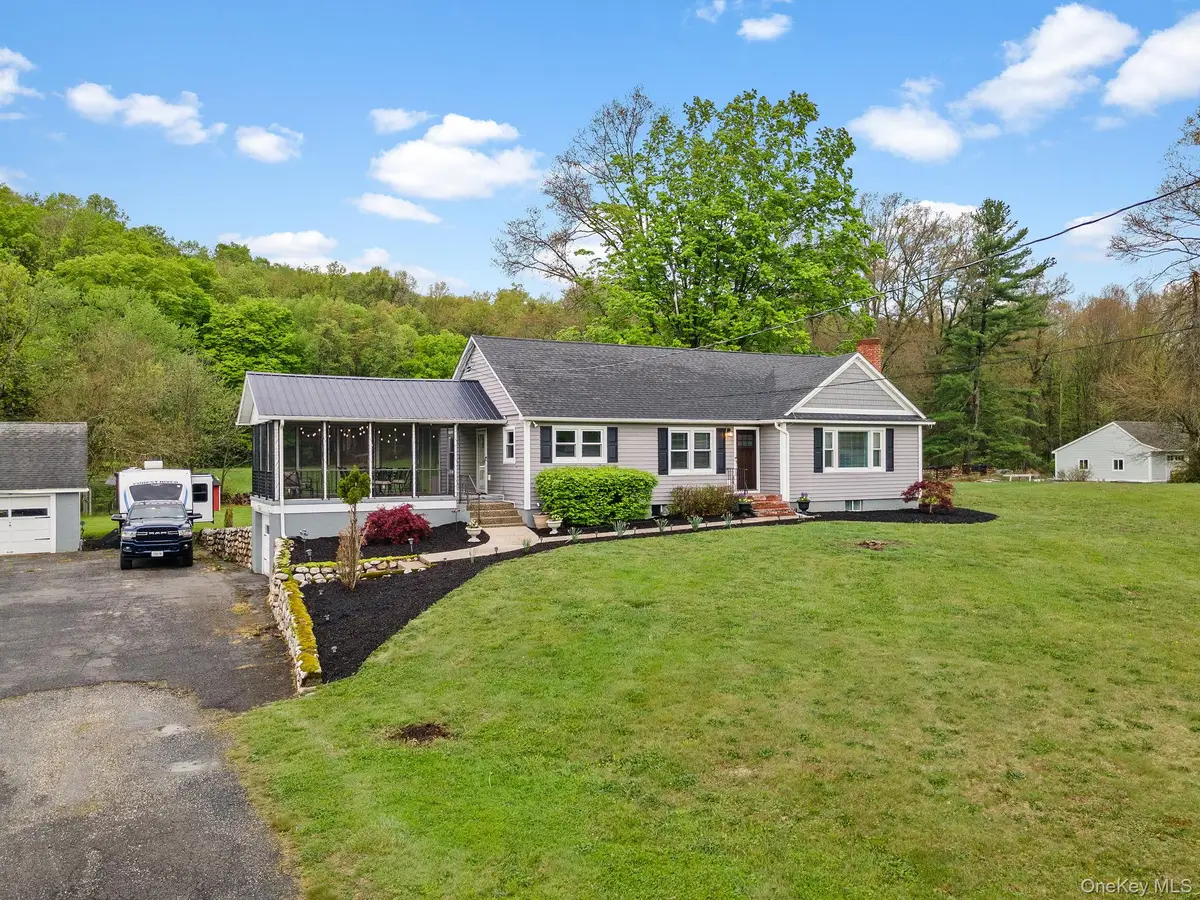 1327 County Route 17, Walden, NY 12586 - #1