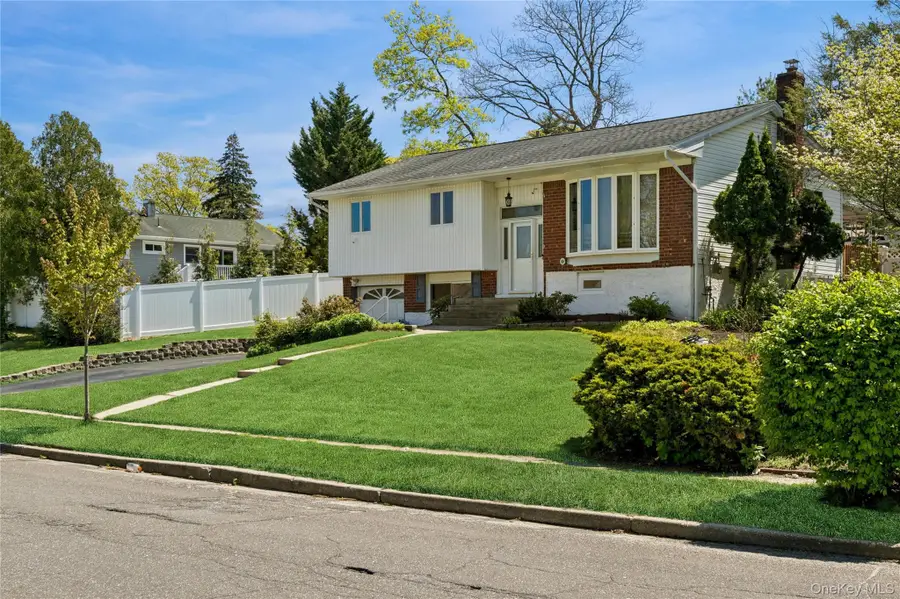 115 Morewood Drive, Smithtown, NY 11787 - #3