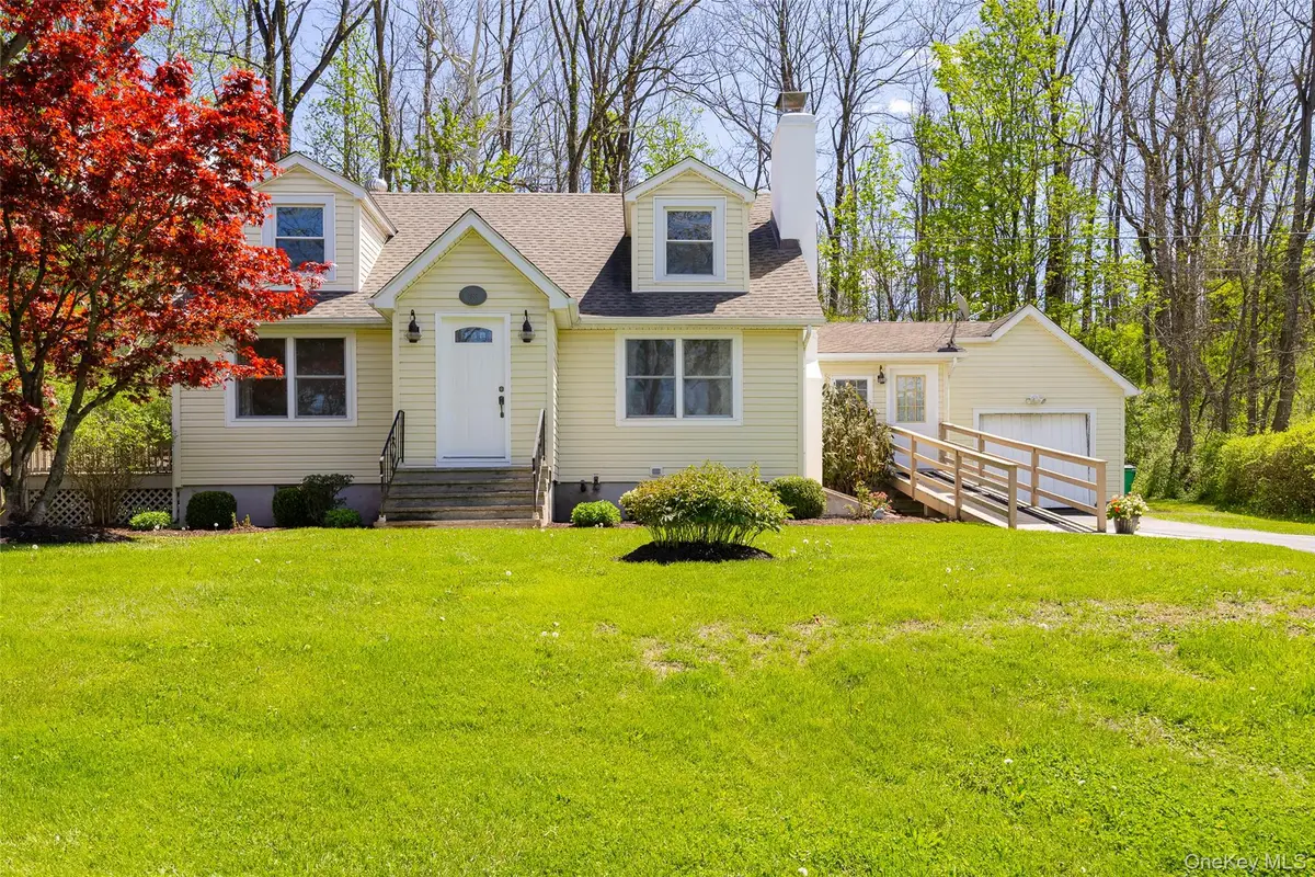430 North Avenue, Pleasant Valley, NY 12569 - #1